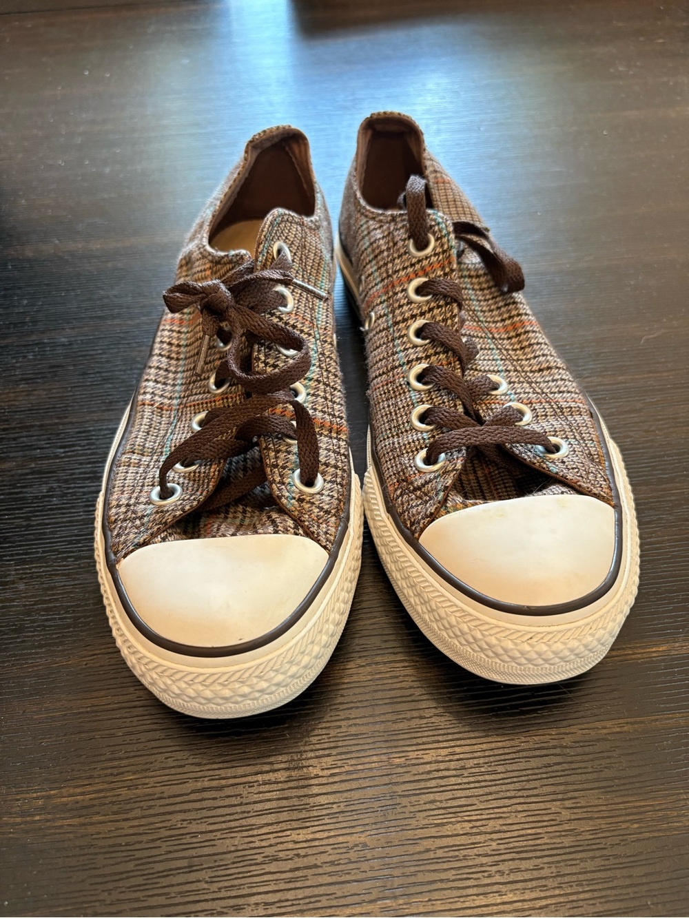 Brown Plaid Low-Top Lace-Up Sneakers